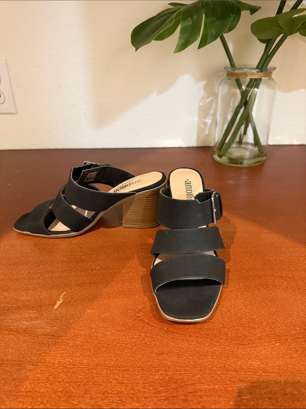 ANDREA FENZI Black Triple-Strap Block Heel Sandals